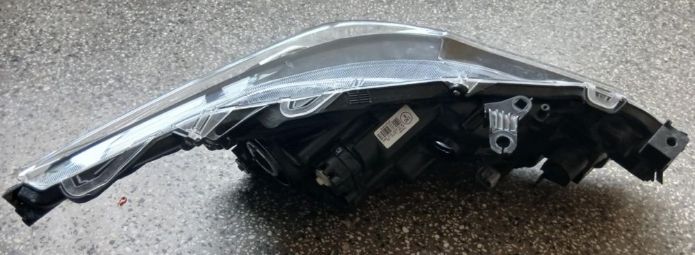 Ляв фар за Toyota Corolla E210 2018- 2022г Тойота Корола 19345F