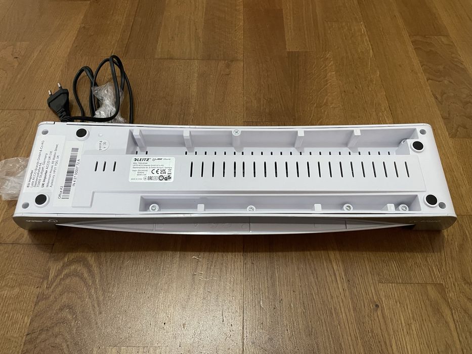 Laminator Leitz iLam Office A3