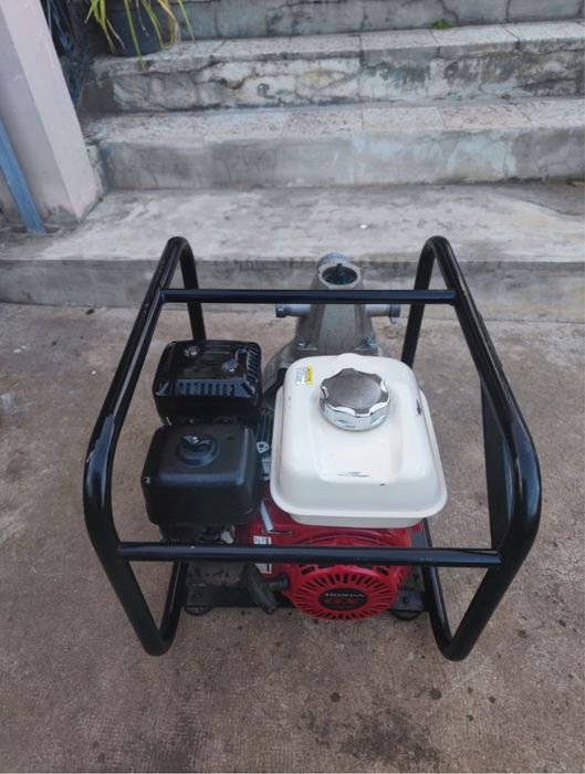 Motopompa noua de vanzare