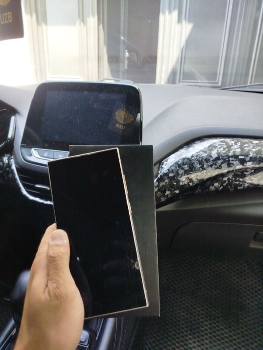 Samsung Galaxy S24 Ultra narxi 399 $  kelishiladi