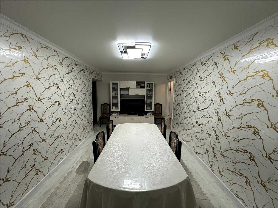 3х комн. Металлургов 2эт/5 Не угловая (1965 Панель)рядом Гастроном №55