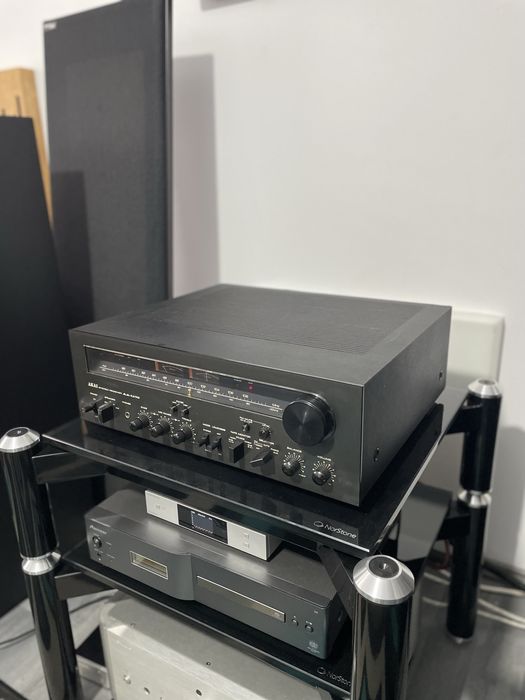 Amplificator akai AA-1175