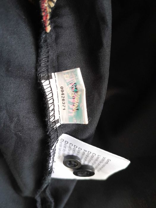 Риза Lotus F1 Team pit stop crew