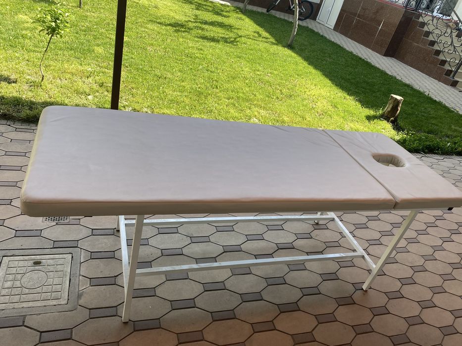 Кушетка для массажа