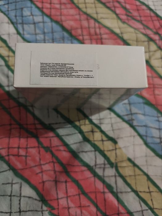 Наушники Apple AirPods 2nd generation белый