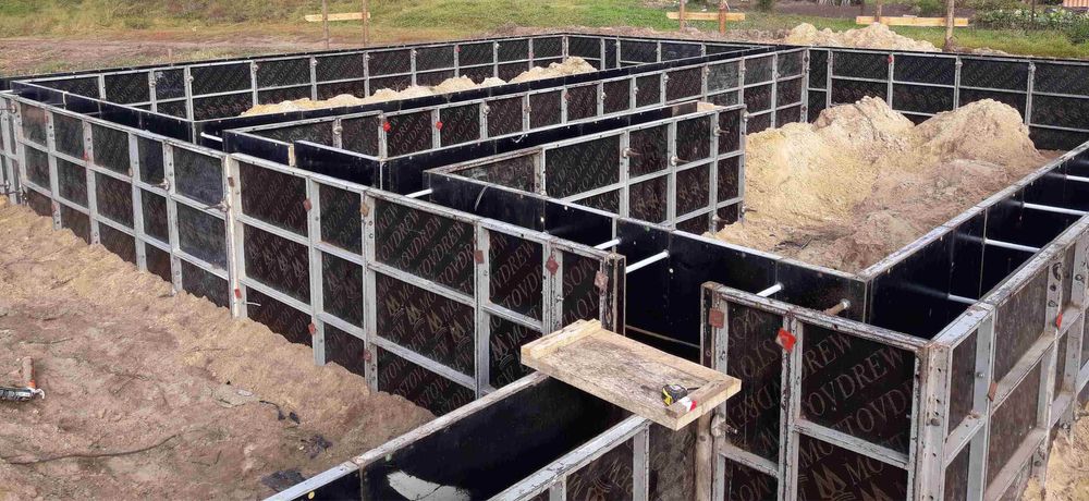 Бригада опытных опалубщиков