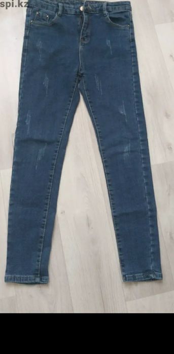 Продам джинсы размер 40-42