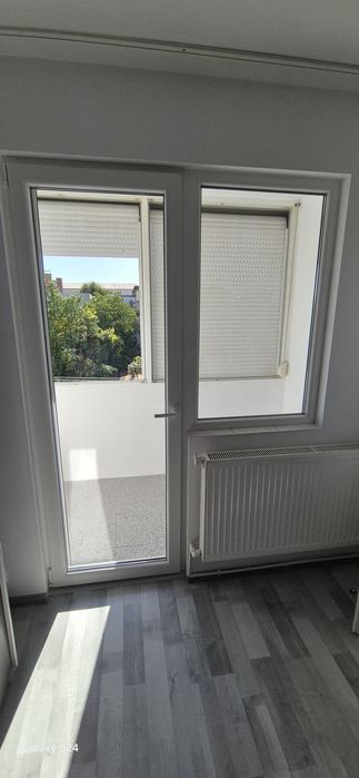 Inchiriez apartament