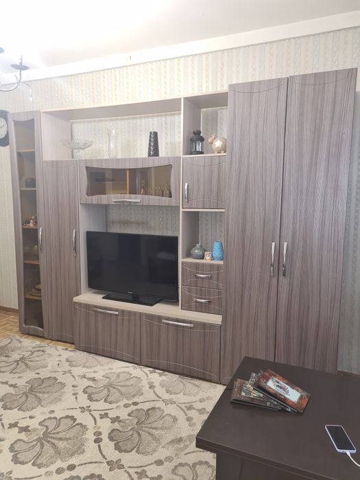 Стенка в зал или гостинную