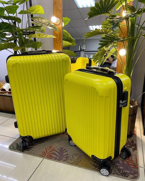 Скидки на средний чемодан из ABS пластика