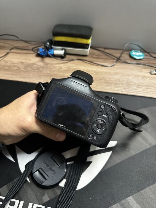 фотоаппарат SONY (DSC-H100)