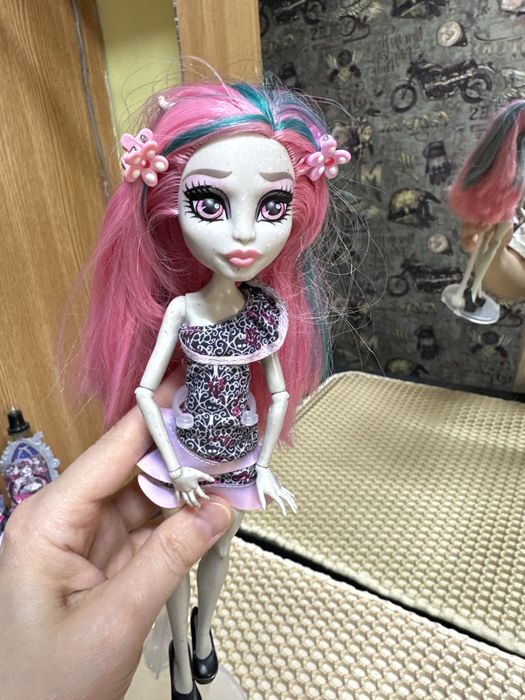 Продам куклу монстр хай!