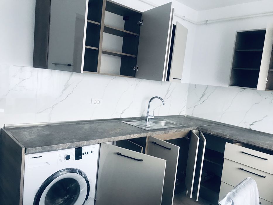 Vand Ap nou cu doua camere 61 mp cu parcare inclusa bloc nou