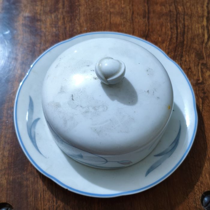 Отдам посуду за шоколадку