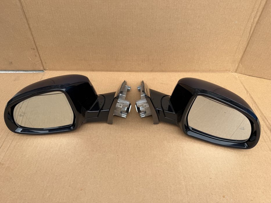 Oglinzi, Oglinda stanga / Oglinda dreapta BMW X6 G06 2019-2026