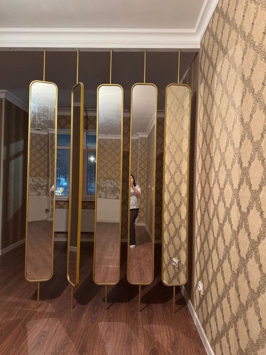 Продам зеркальные перегородки