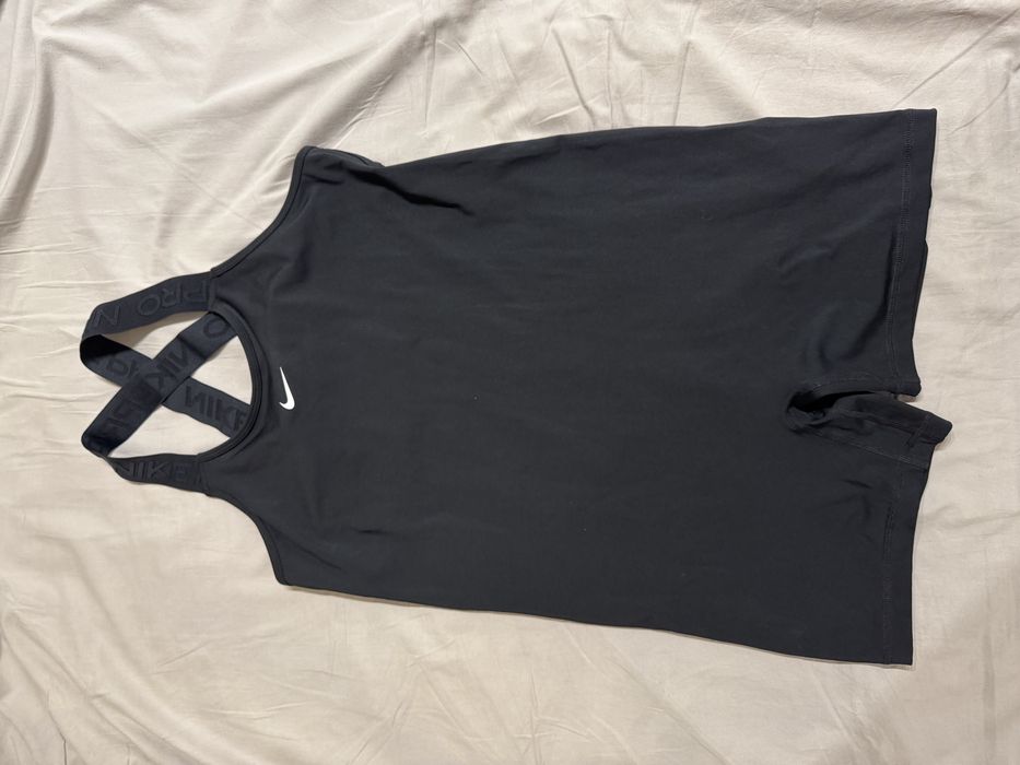 Къс гащеризон Nike