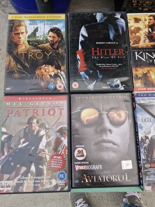 10 CD- uri DVD filme originale