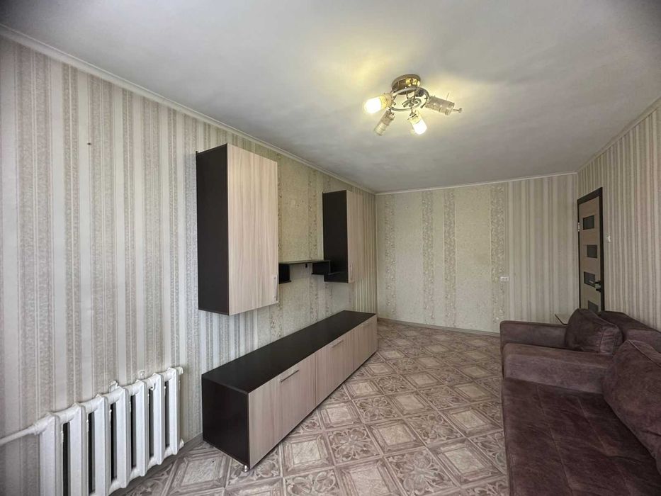 2 комнатная 20 мкр