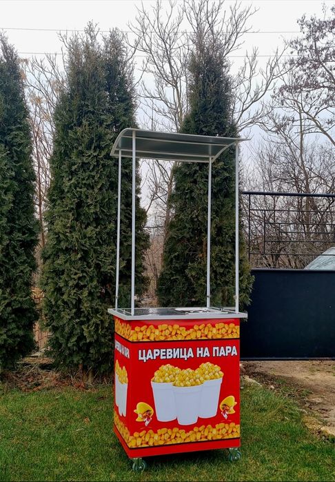 Количка за царевица на пара