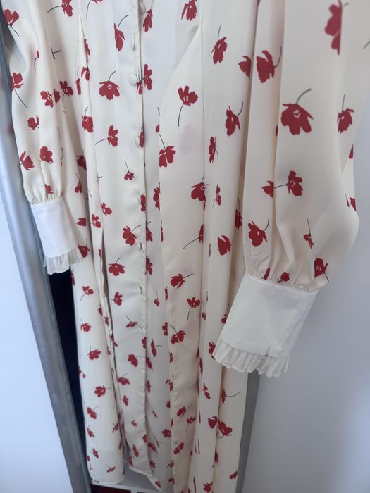 Вечернее платье и в пир и в мир.