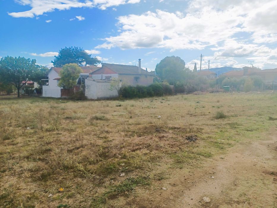 Продават се парцели в регулация с площ от 200 м2 в Аспровалта, Гърция