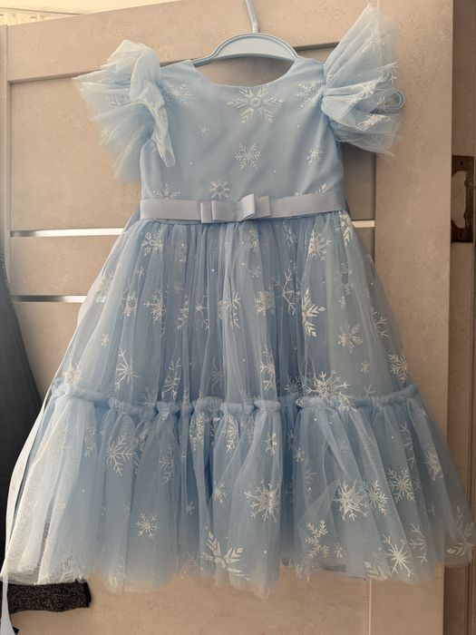 Нарядные детские платья