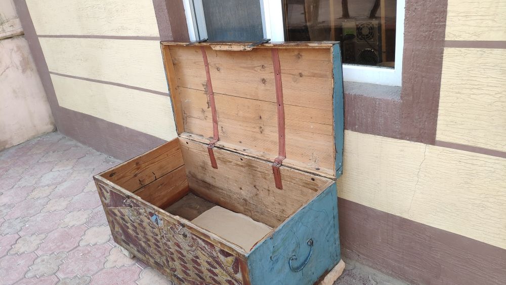 Сундук антикварные СОТИЛАДИ