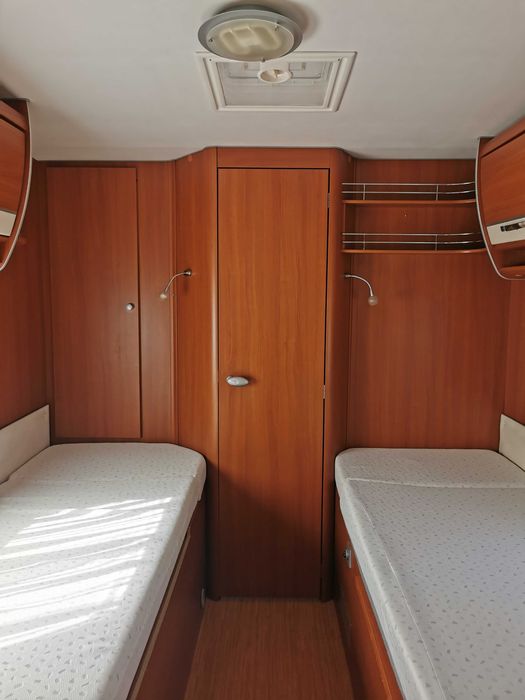 Vând autorulotă an fabricație 2011