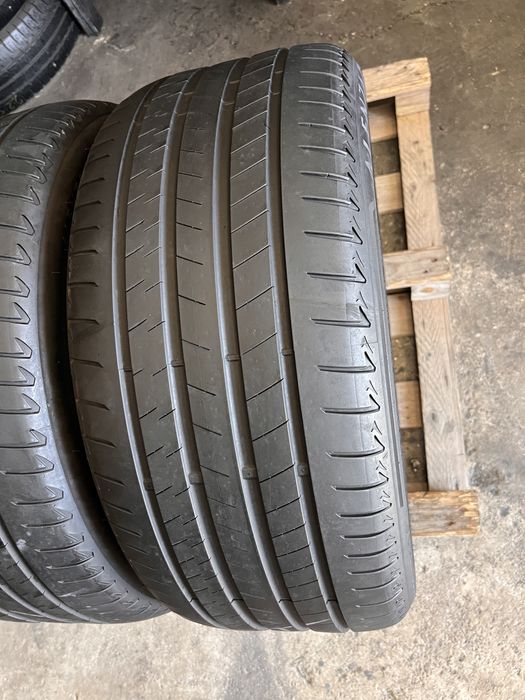 2 anvelope vara 275/40/20 , Bridgestone , RunFlat , DOT 2020 !