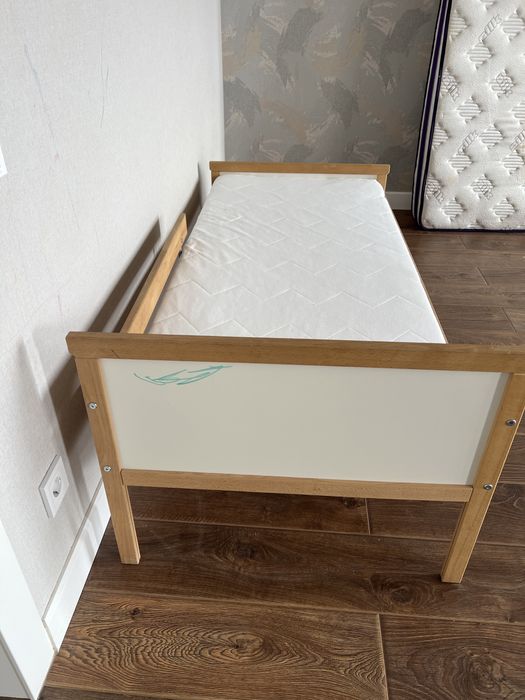 Кровать детская