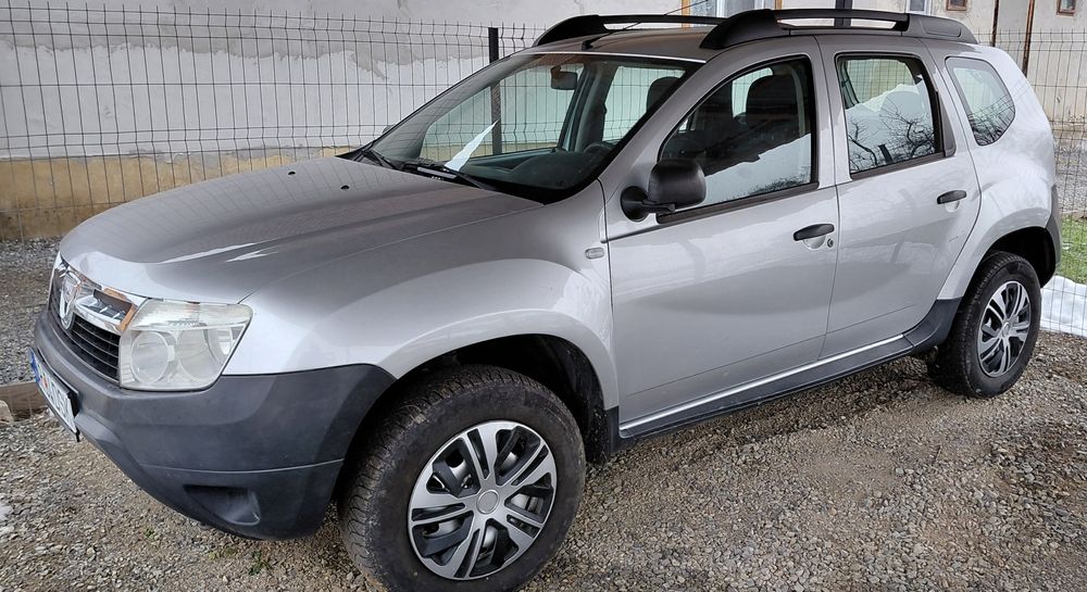 Vand Dacia Duster