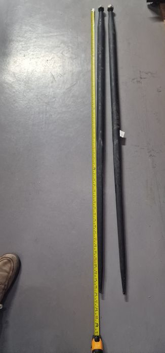 Tepusa dinte furca baloti 1.4 m lungime preț 400 lei bucata se poate t