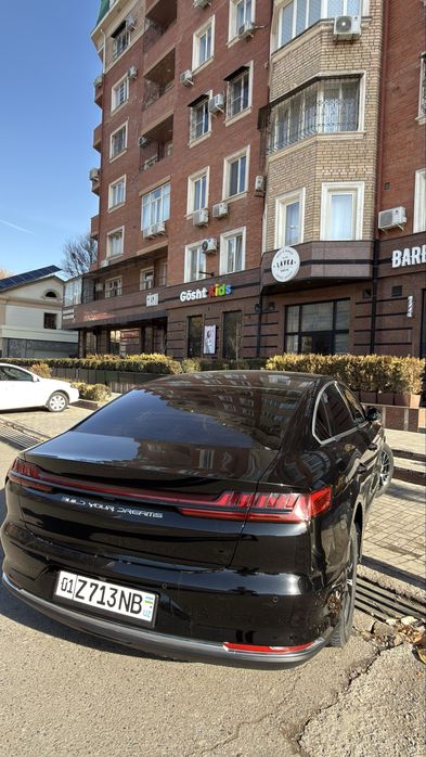 Byd e9 (EV) 505km 19.999$