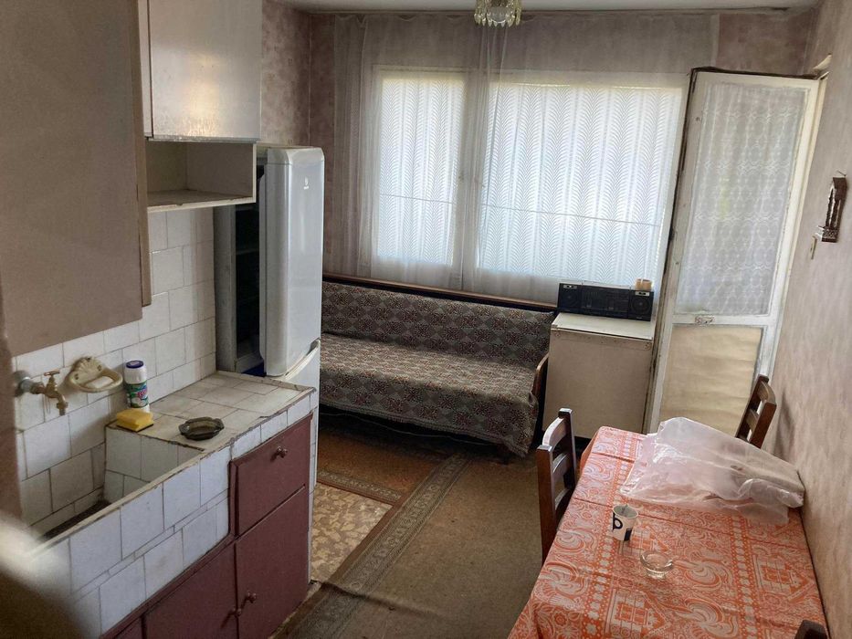 Продава се Тристаен апартамент в Пазарджик, Идеален център - 100 кв.м за 550 €/кв.м - Снимка #4