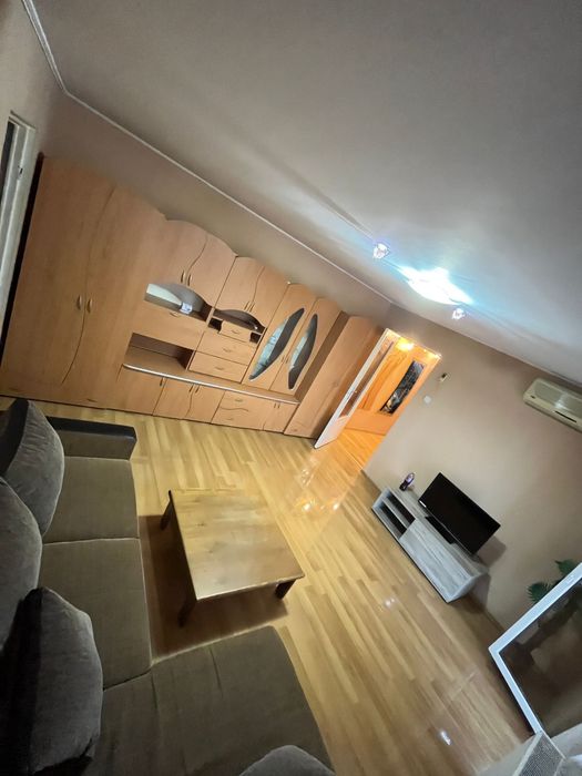 Inchiriez apartament 2 camere