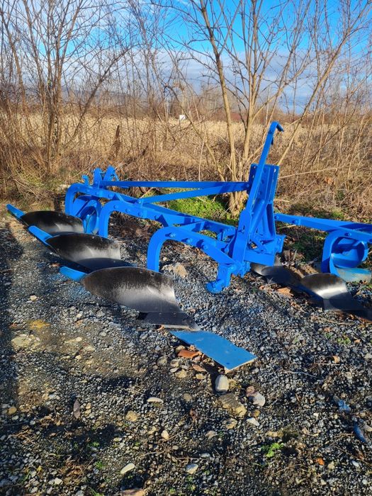 De vânzare plug Rabek  adus recent din Germania