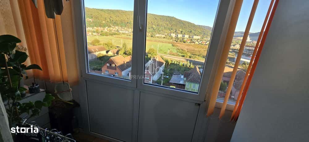 Apartament cu 3 camere, zona Mihai Viteazu, Sighisoara — fotografia 3