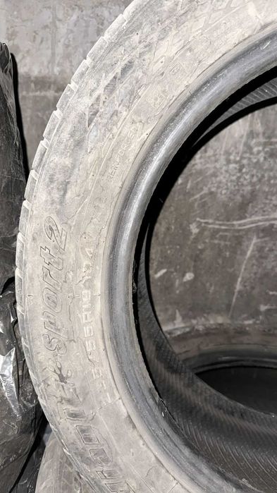 Шины для автомобиля.