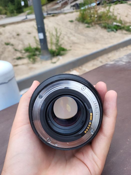 Обьектив EF24-70 2.8