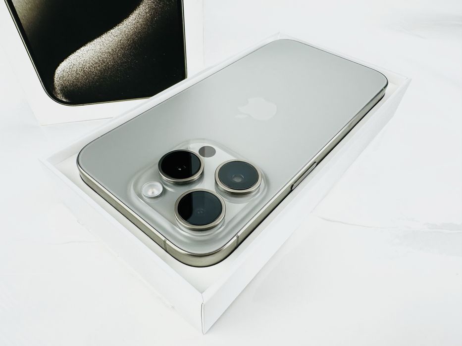 Apple iPhone 15 Pro 128GB Natural Titanium Отличен ! Гаранция!