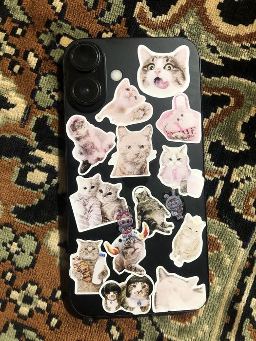 Продам IPhone 11 в корпусе 16 торг есть