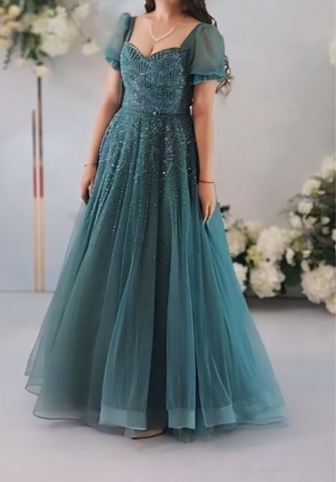 Продам вечерние  платье