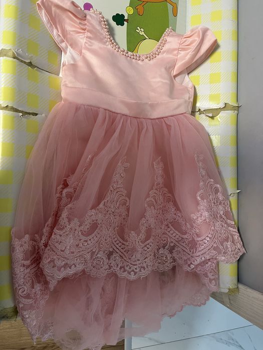 Детски рокли за повод