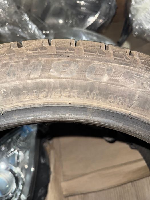 Шины б/у, размер 18