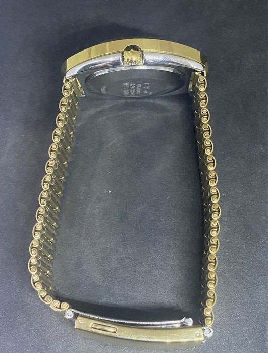 Часовник Rado diastar