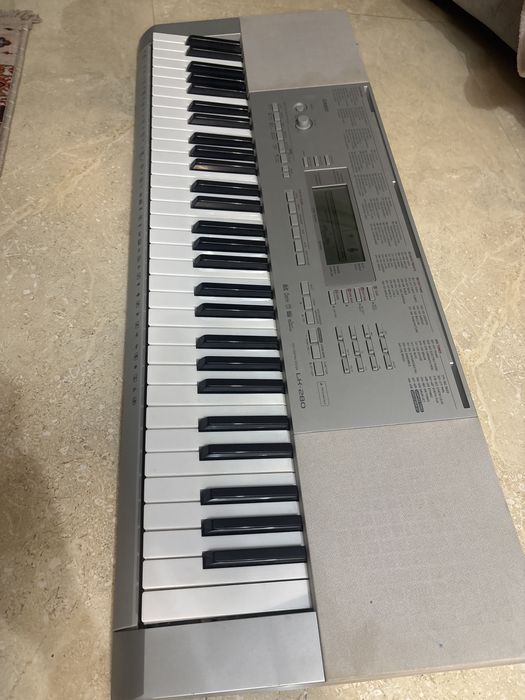 Vand orga casio LK-280