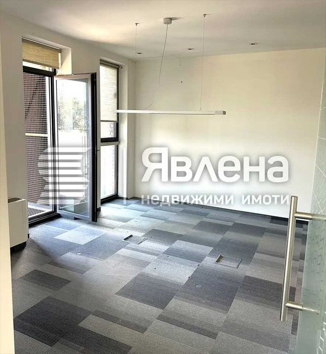 Продава се Офис в София, Център - 162 кв.м за 3828 €/кв.м - Снимка #9