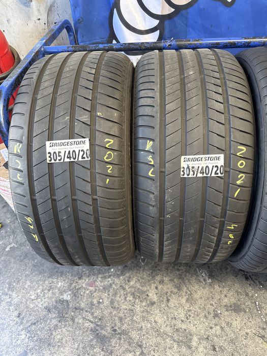 305/40/20 - 275/45/20 Bridgestone RSC