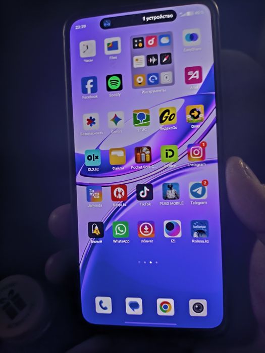 Продам vivo v 50 lite